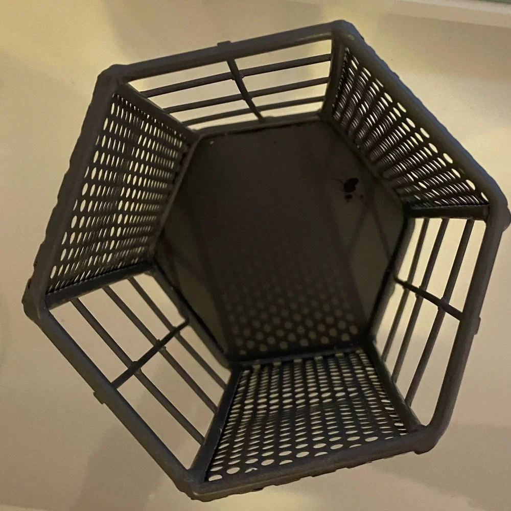 Robely pen holder